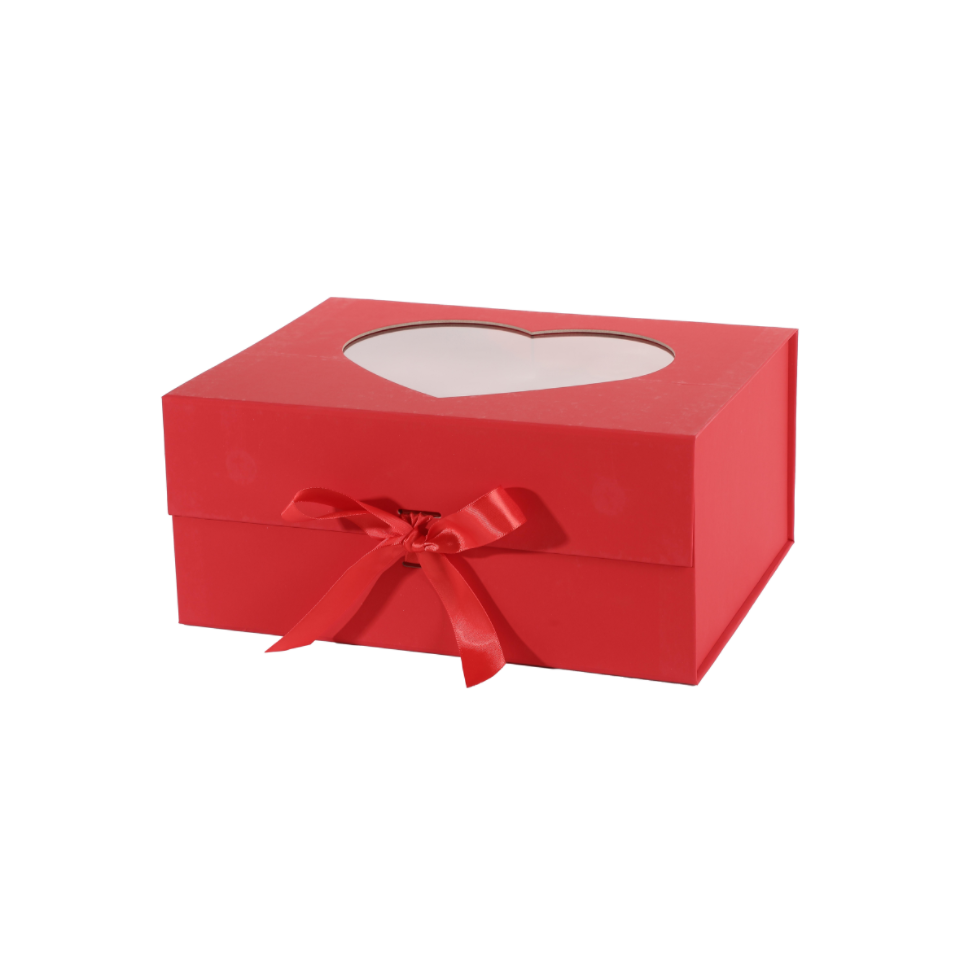 Heart-shaped folding box